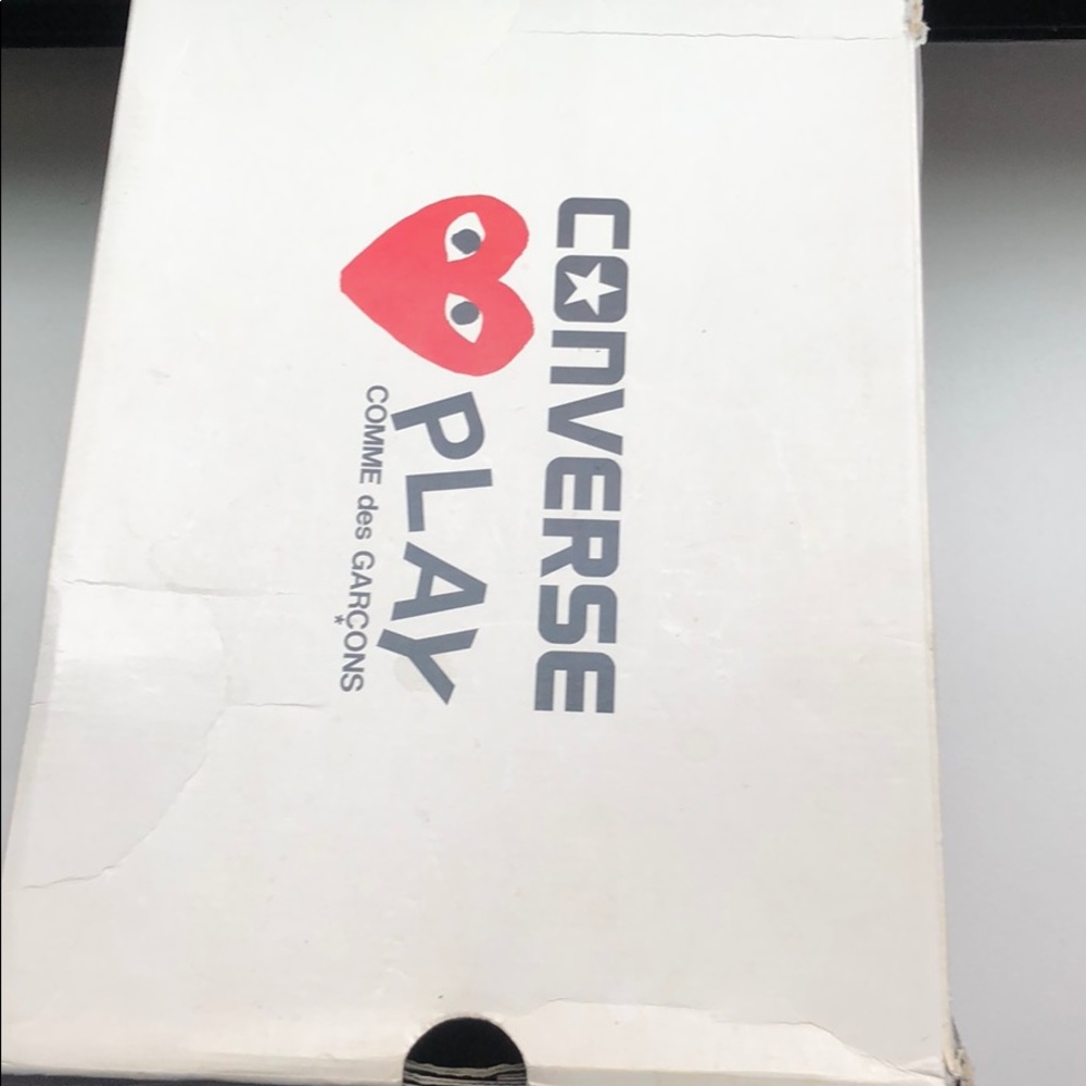 Use converse by play Comme des GARÇONS